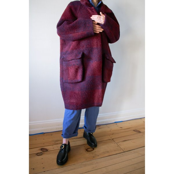 Henrik Vibskov Biscotti Coat - Navy/Bordeaux Checks | Garmentory