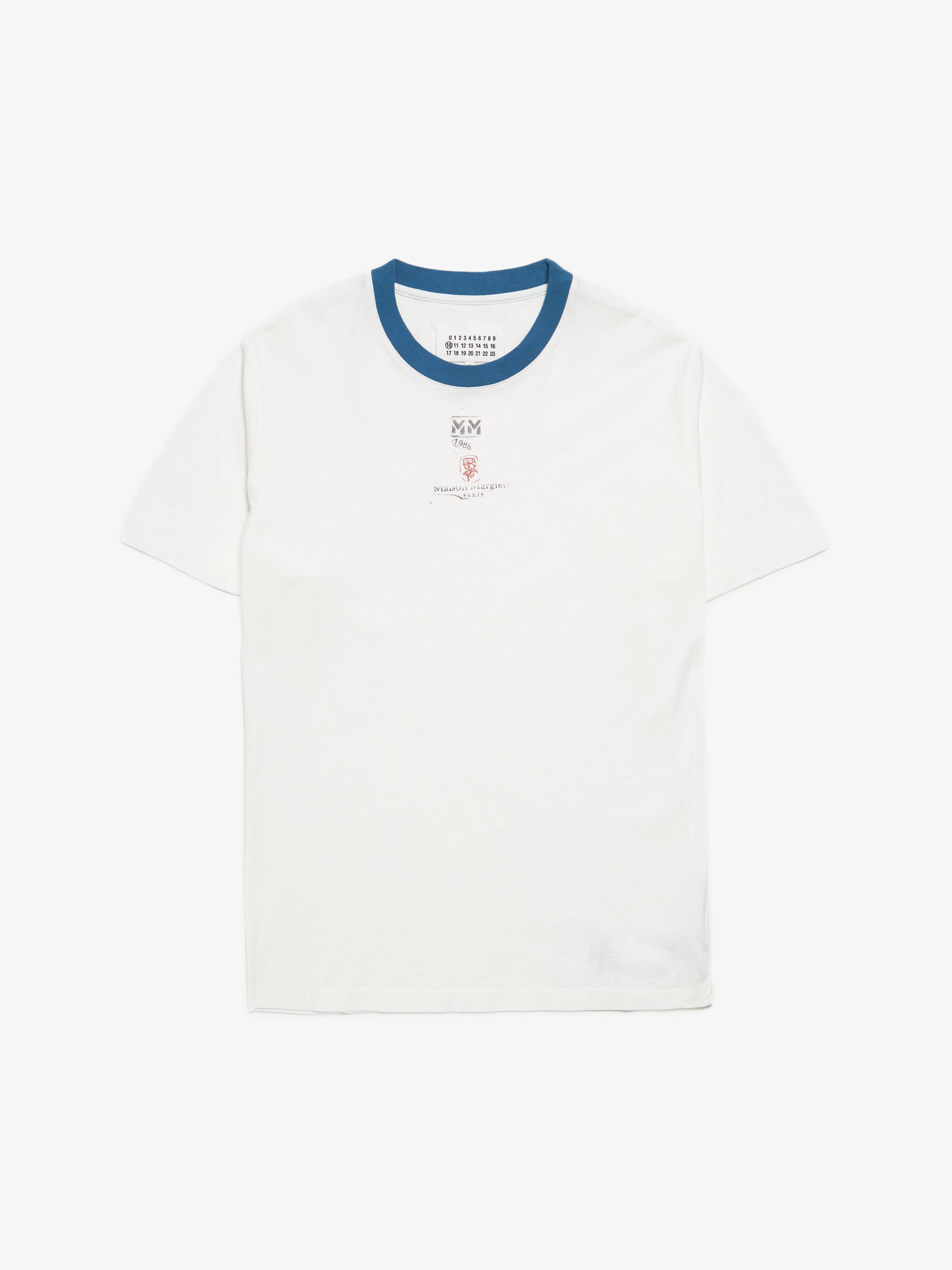 【送料関税込】Maison Margiela Colllege Logo T-Shirt Maison Margiela Men's Distressed College Logo T-Shirt in