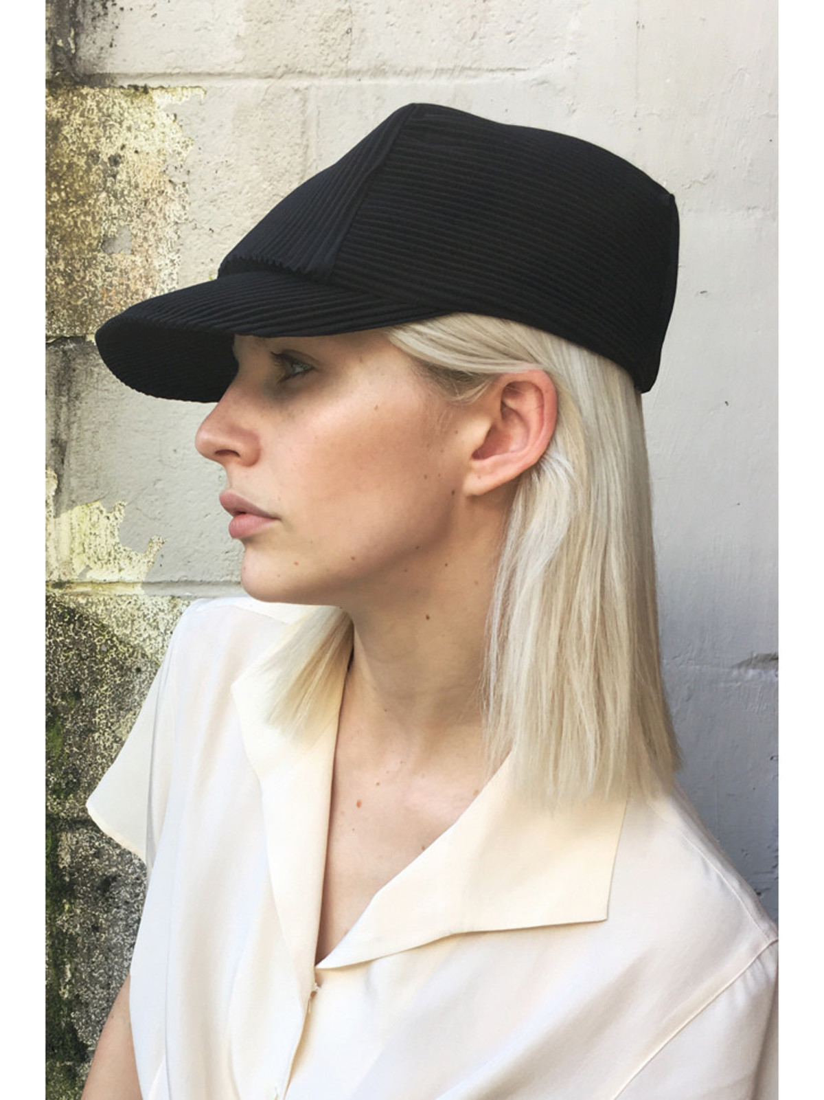 Issey Miyake Pleats Ball Cap - Black | Garmentory display picture 3