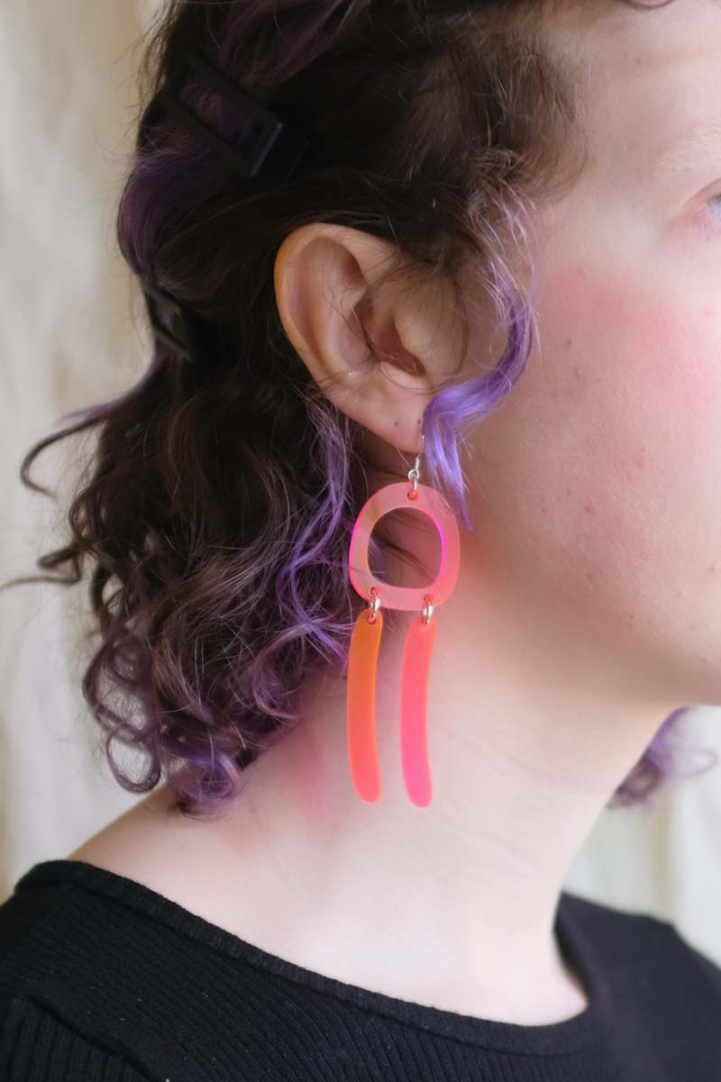 Warren Steven Scott Mini Double Bar EARRINGS Clear Garmentory