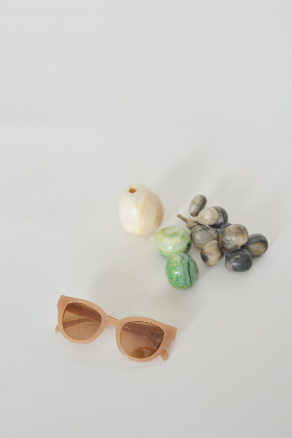 Carla Colour Barton in Sap/Sandstorm