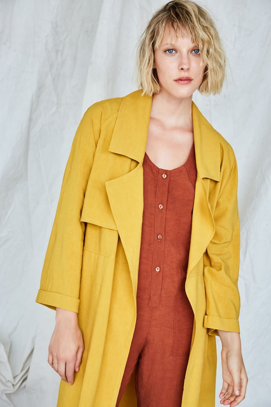 Eve Cropped Trench