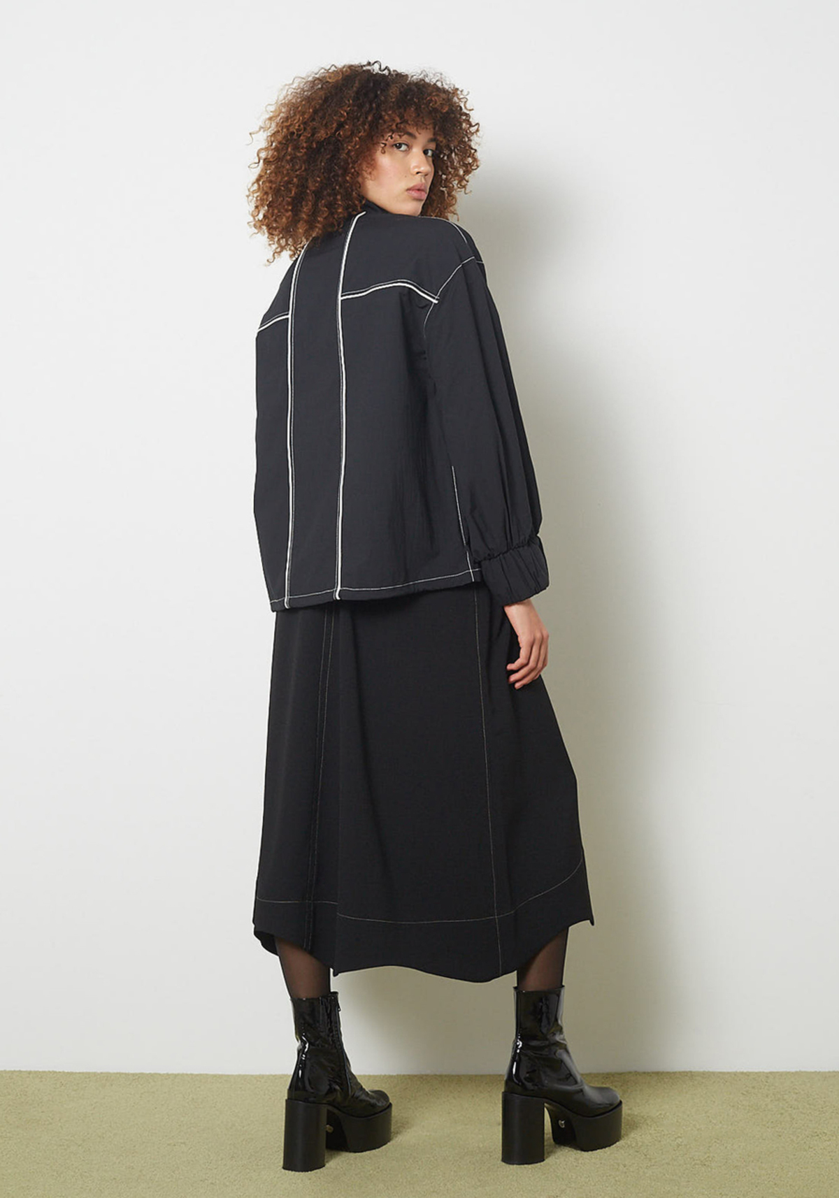 ジャケット GANNI BLACK JACKET IN CREPE Ganni Black Crêpe Jacket - ShopStyle
