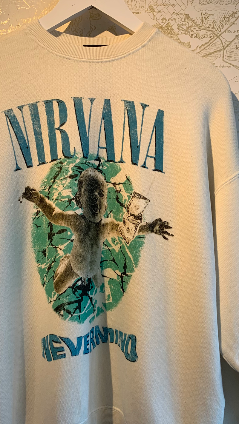 NIRVANA NEVERMIND EMPIRE 90s スウェット NIRVANA NEVERMIND EMPIRE 90s スウェット NIRVANA NEVERMIND