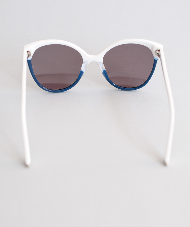 SUNDAY SOMEWHERE Lily Sunglasses | Garmentory display picture 3