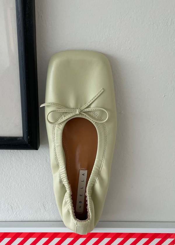 W A N T S Ivy Flats - Silver/Black/Mint