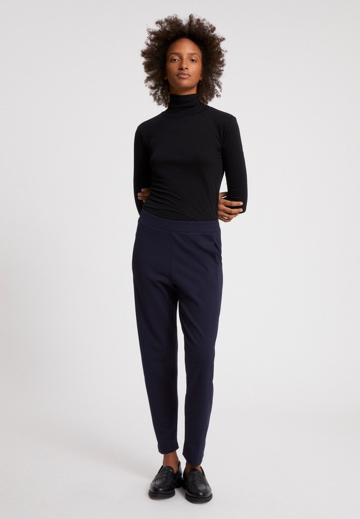ARMEDANGELS Damen Jerseyhose MAGDAALENA – Regular Fit, Aus ECOVERO Viskose, Recyceltem Polyamid & Elasthan