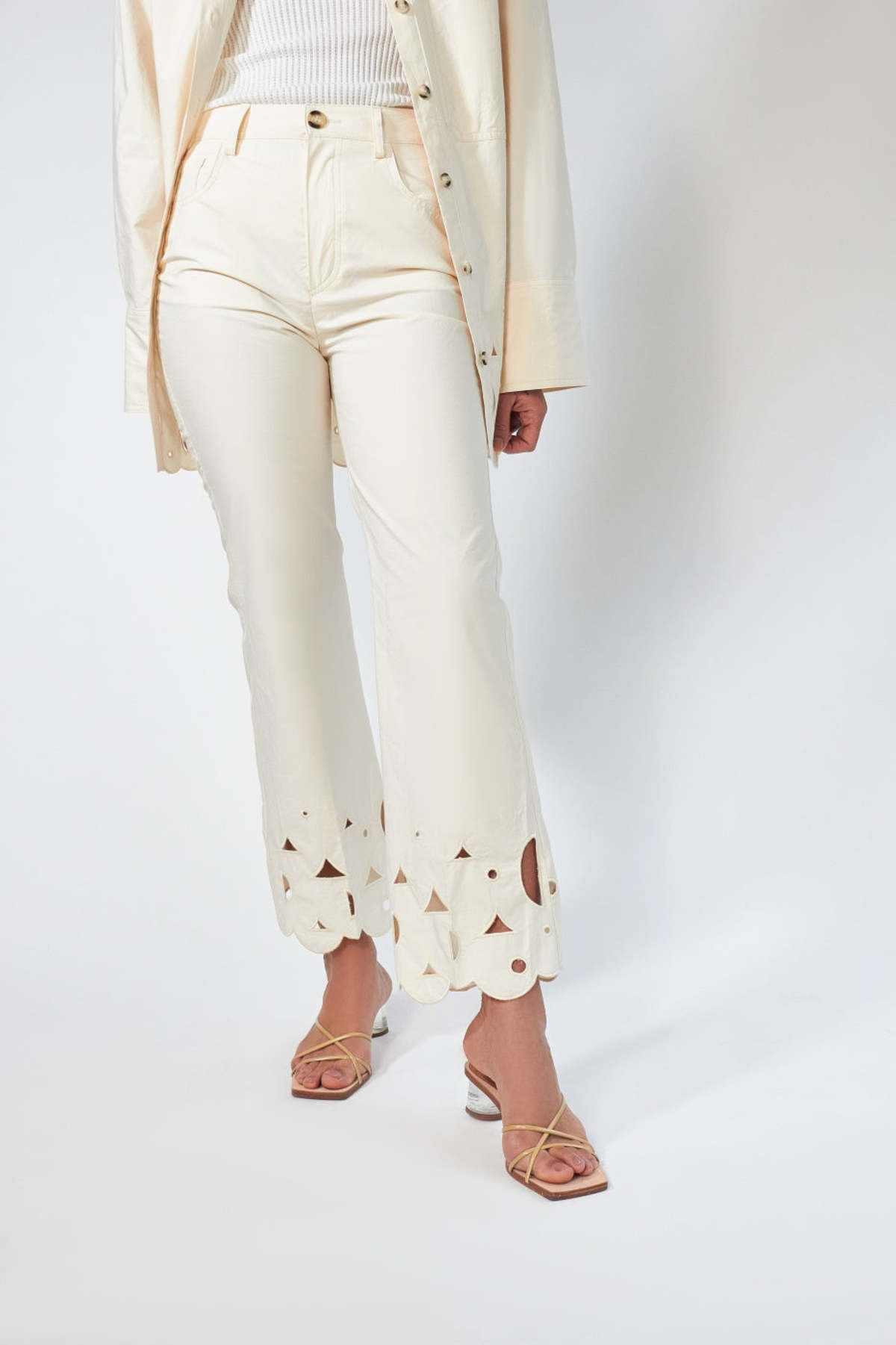 Nanushka Zoey Cotton Pants - Creme - Image 3 of 7