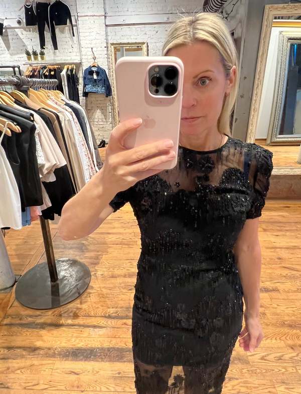 open lace back dress Amazon.com: Dress the Population Women's Lia 3D Tulle Flower Beaded Sequin,  Midi, Bodycon, Boat Neck Dress, Black, XX-Small : Clothing, Shoes & Jewelry main image 0