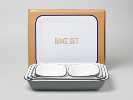 Falcon Enamelware Bake Set Falcon Enamelware Bake Set