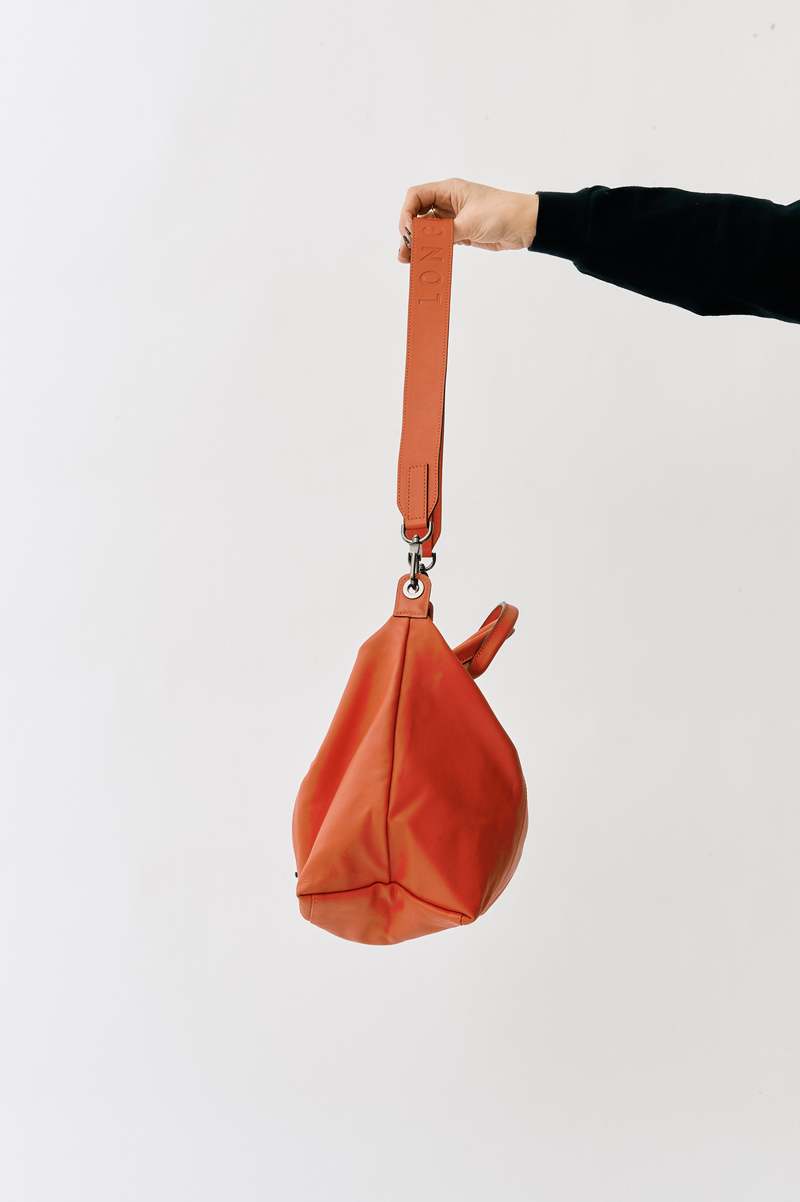 ショルダーバッグ・ポシェット Longchamp Structured Leather Shoulder Bag Longchamp Le Pliage Cuir Shoulder Bag | Garmentory