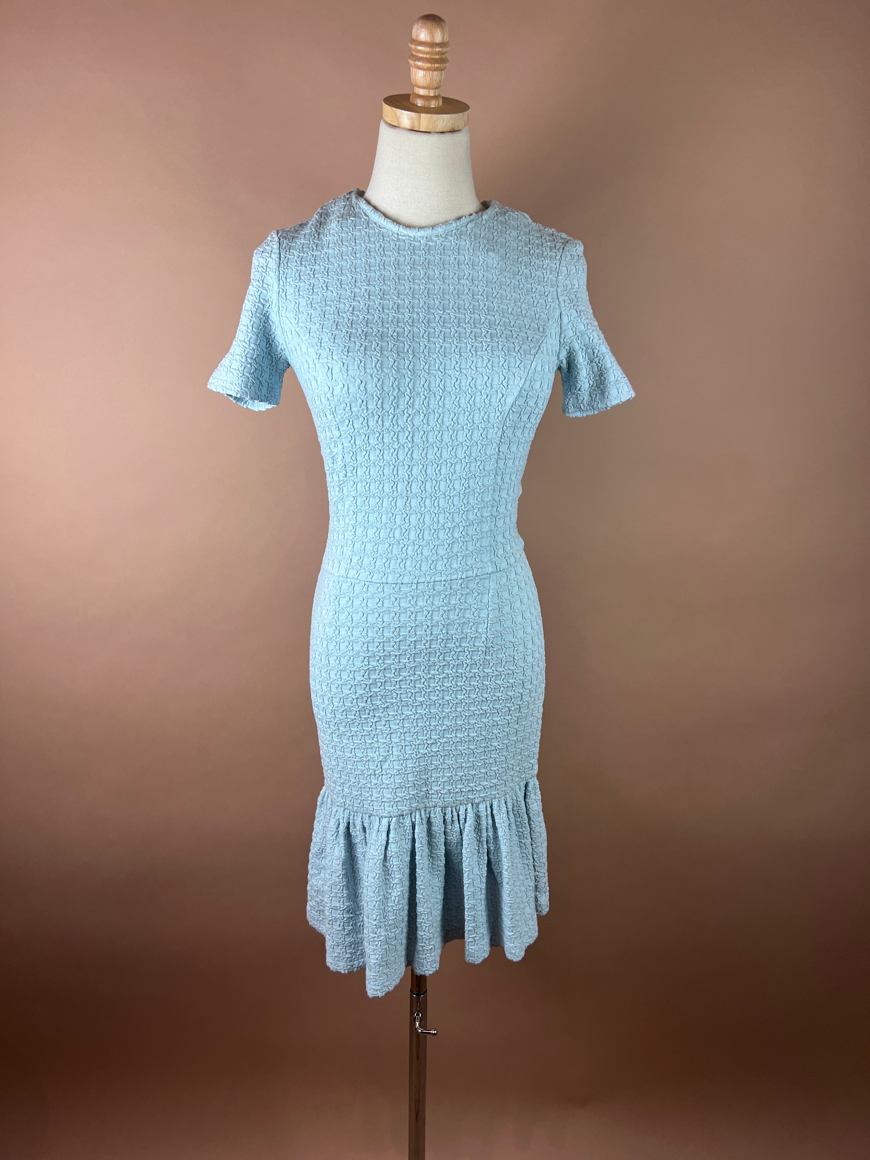 blue midi knit dress Blue Pointelle Knit Midi Dress – self-portrait-US main image 1