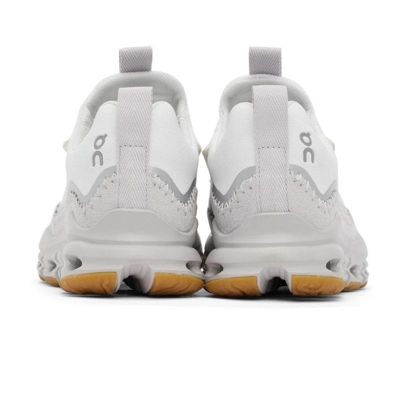 ON Running Cloudaway Kanazawa sneakers - White/Frost