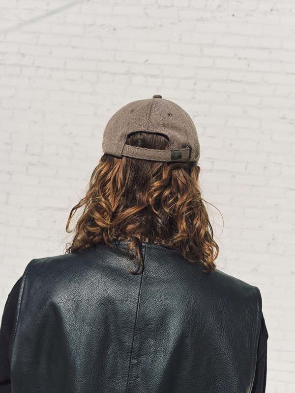 OUR LEGACY TWEED BASEBALL CAP BROWNキャップ Our Legacy Broken Tweed Ball Cap - Brown | Garmentory
