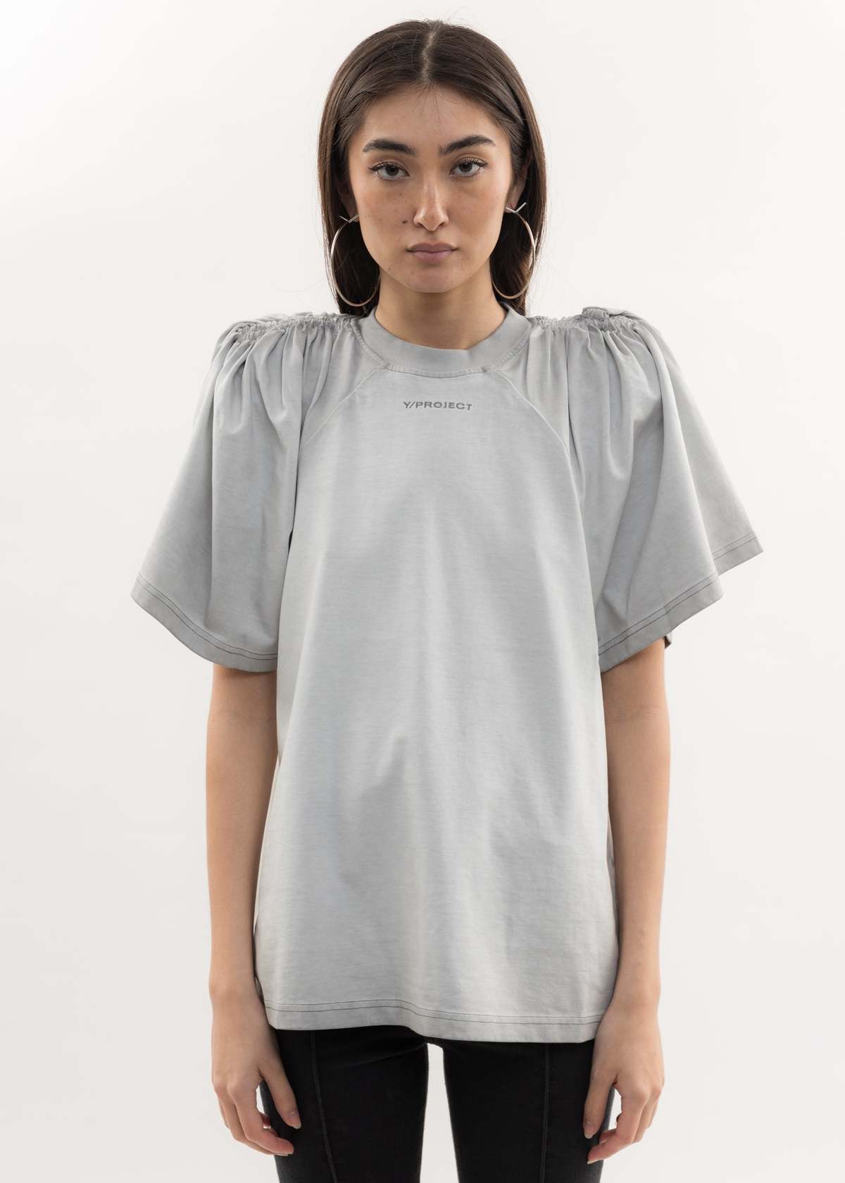 トップス Y PROJECT RUCHED SHOULDER T-SHIRT Y/project RUCHED SHOULDER T-Shirt - Light Grey | Garmentory