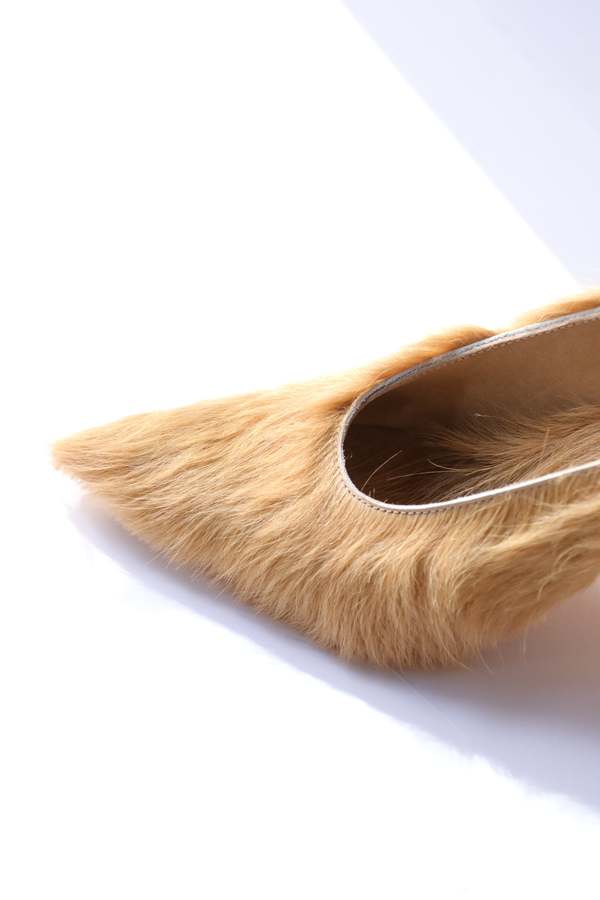 MM6Maison Margiela ウッドヒールサンダル MM6 Maison Margiela Calf Hair Sandal - Wood Thrush | Garmentory