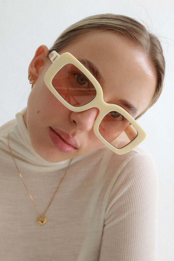 Raie Eyewear THE ARIES sunglasses - CREAM | Garmentory display picture 2