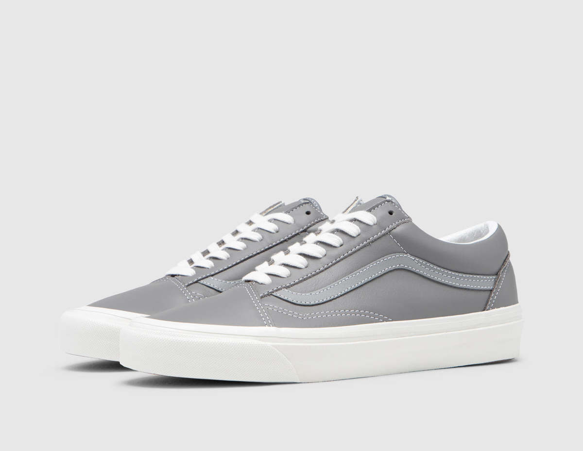 Anaheim Factory Old Skool 36 Dx Schuhe Vans Anaheim Factory Old Skool 36 DX SNEAKERS - GREY | Garmentory