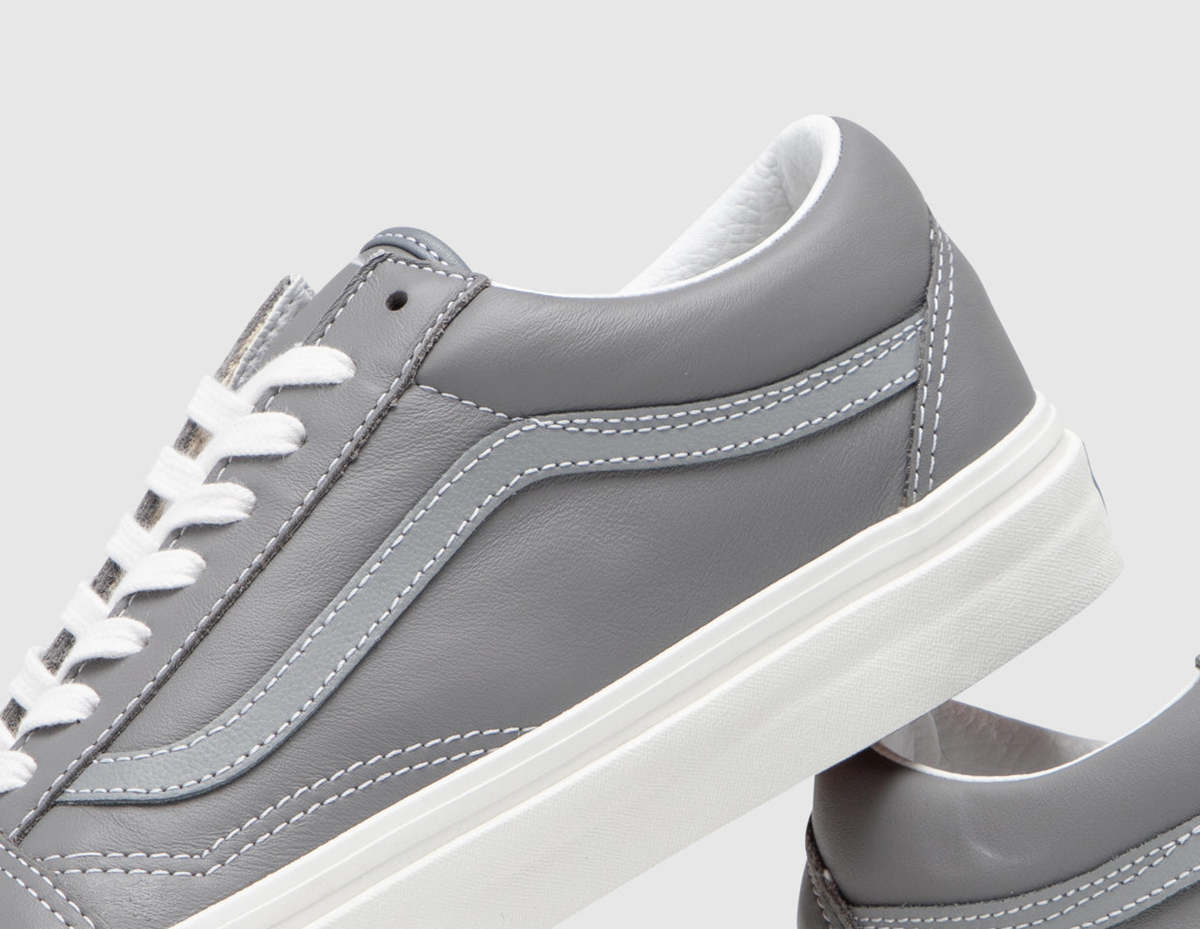 Anaheim Factory Old Skool 36 Dx Schuhe Vans Anaheim Factory Old Skool 36 DX SNEAKERS - GREY | Garmentory