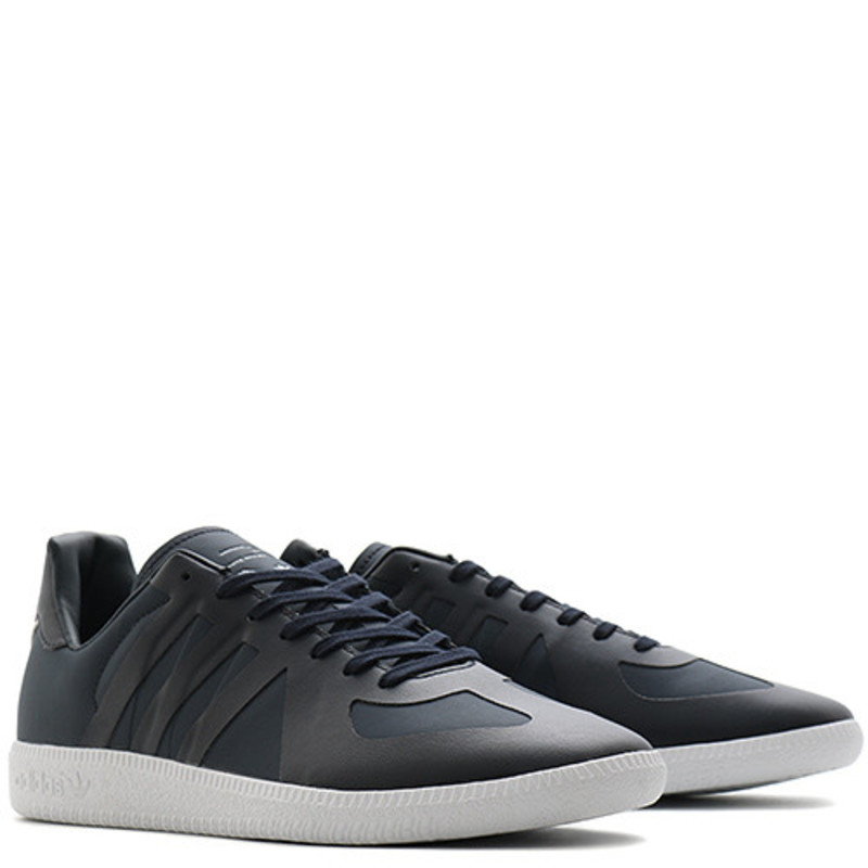ADIDAS ORIGINALS BY WHITE MOUNTAINEERING BW TRAINER - NIGHT