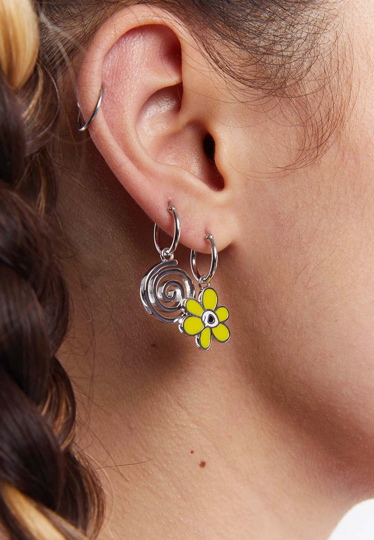 アクセサリー P.A.M. MULTI COLOUR GESTURES EARRING Treasure Timbre - multi - Paparazzi earrings – JewelryBlingThing