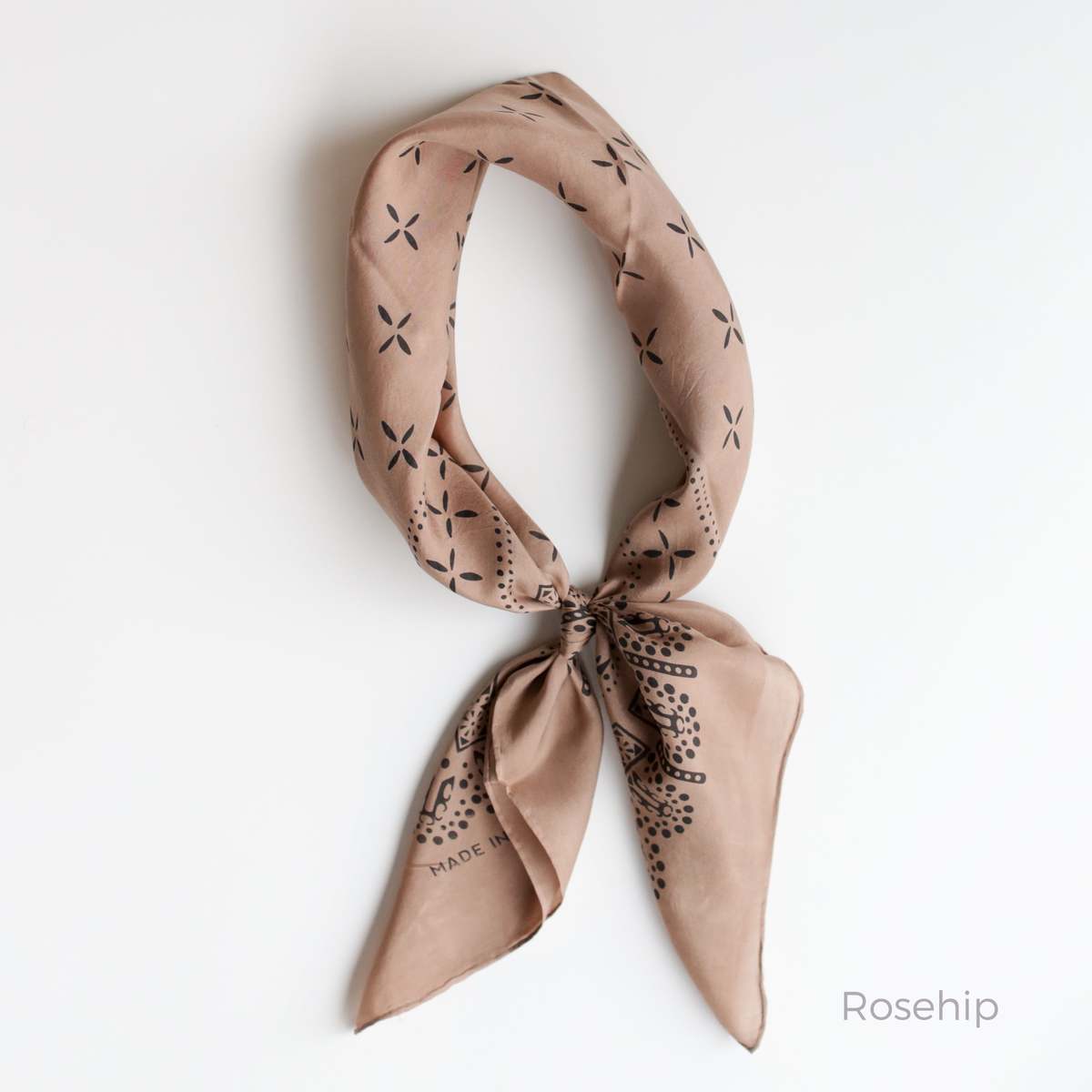 OZMA 1930's Silk Bandana - Image 4 of 130