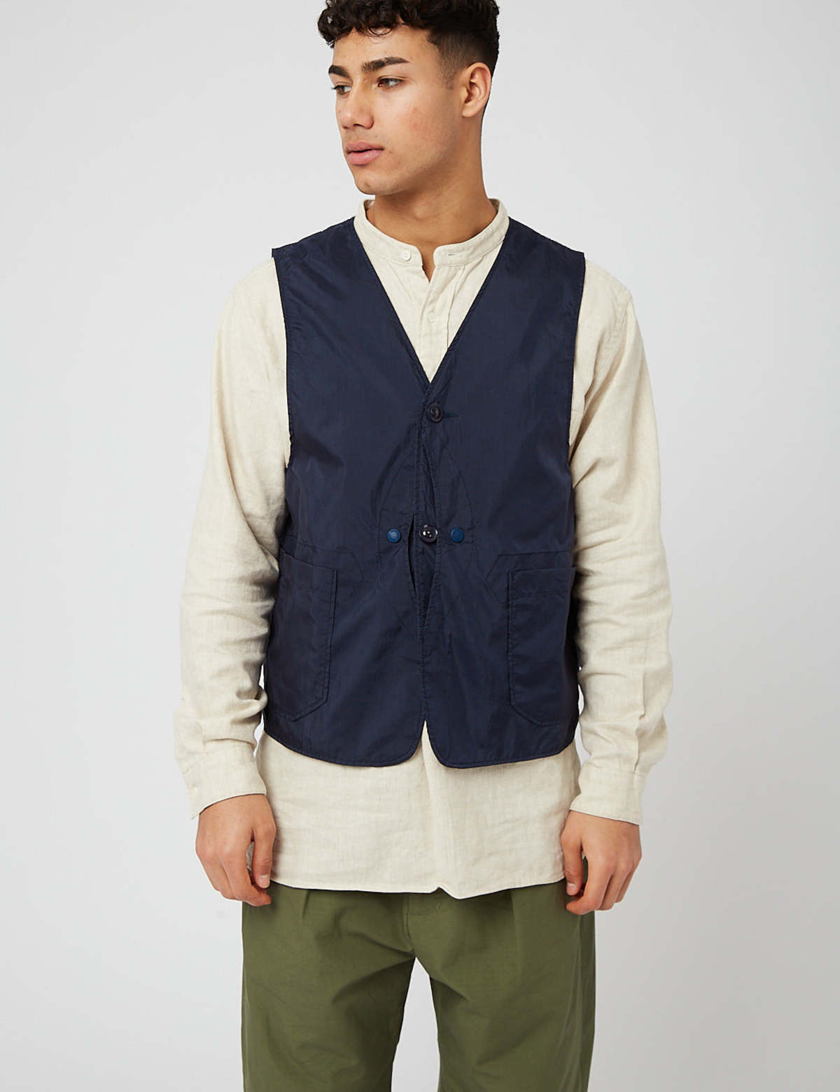 【美品】ENGINEERED GARMENTS Upland Vest Engineered Garments Upland Vest (Nylon Ripstop) - Navy Blue