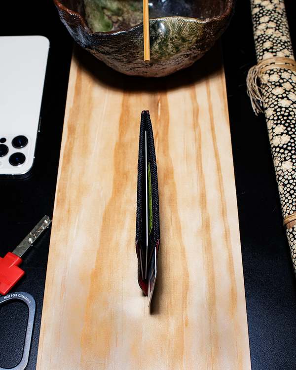 Slimmy T1SO 1-Pocket 2-Slot Wallet 78mm - BRED Slimmy T1SO 1-Pocket 2-Slot Wallet 78mm - BRED