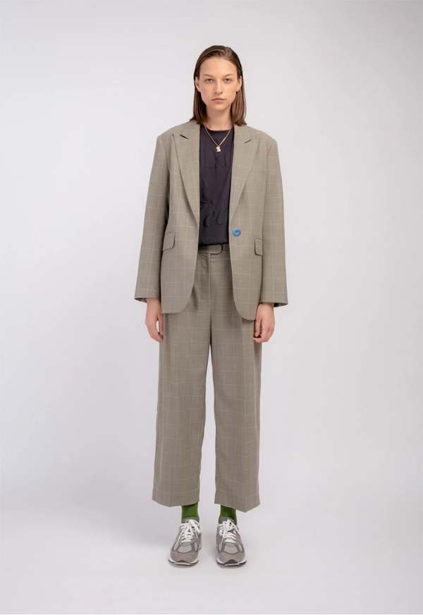 MATTER MATTERS The Boyfriend Blazer  Checked