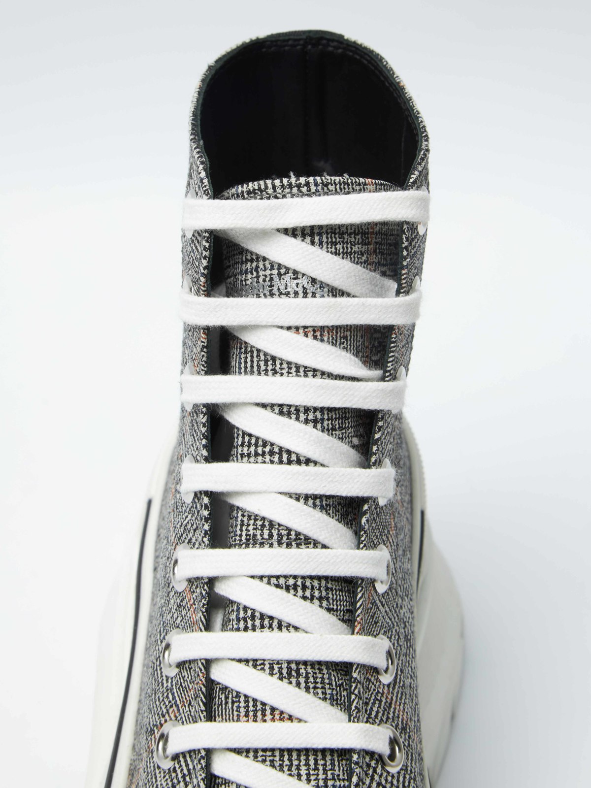 alexander mcqueen flyknit