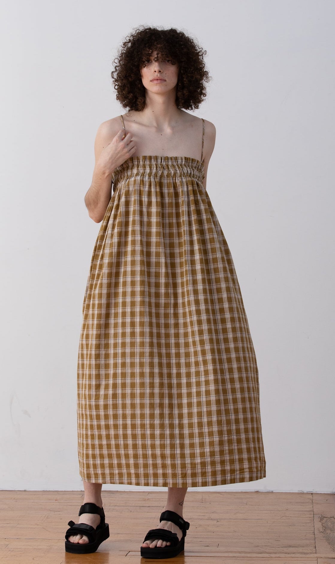 Ali Golden ELASTIC DRESS - OLIVE PLAID | Garmentory