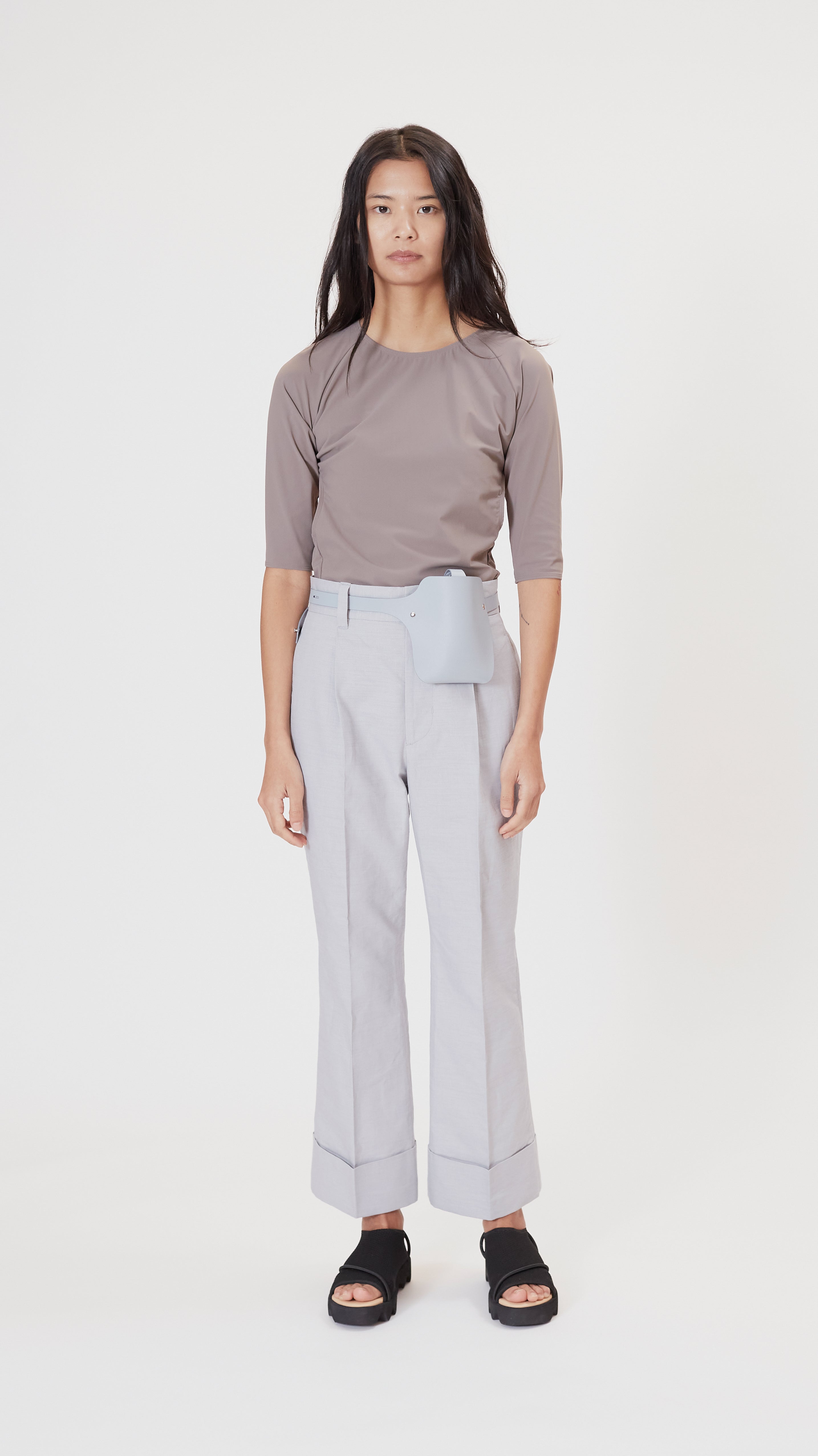 Carved-Pant-in-Light-Grey- 