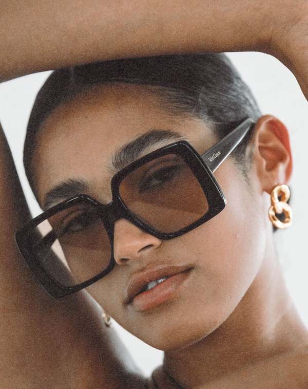 Velvet Canyon Silver Screen Sunglasses - Black/Amber  display picture 3