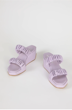 grounds Moopie Shoes - Cream/Black/Clear | Garmentory