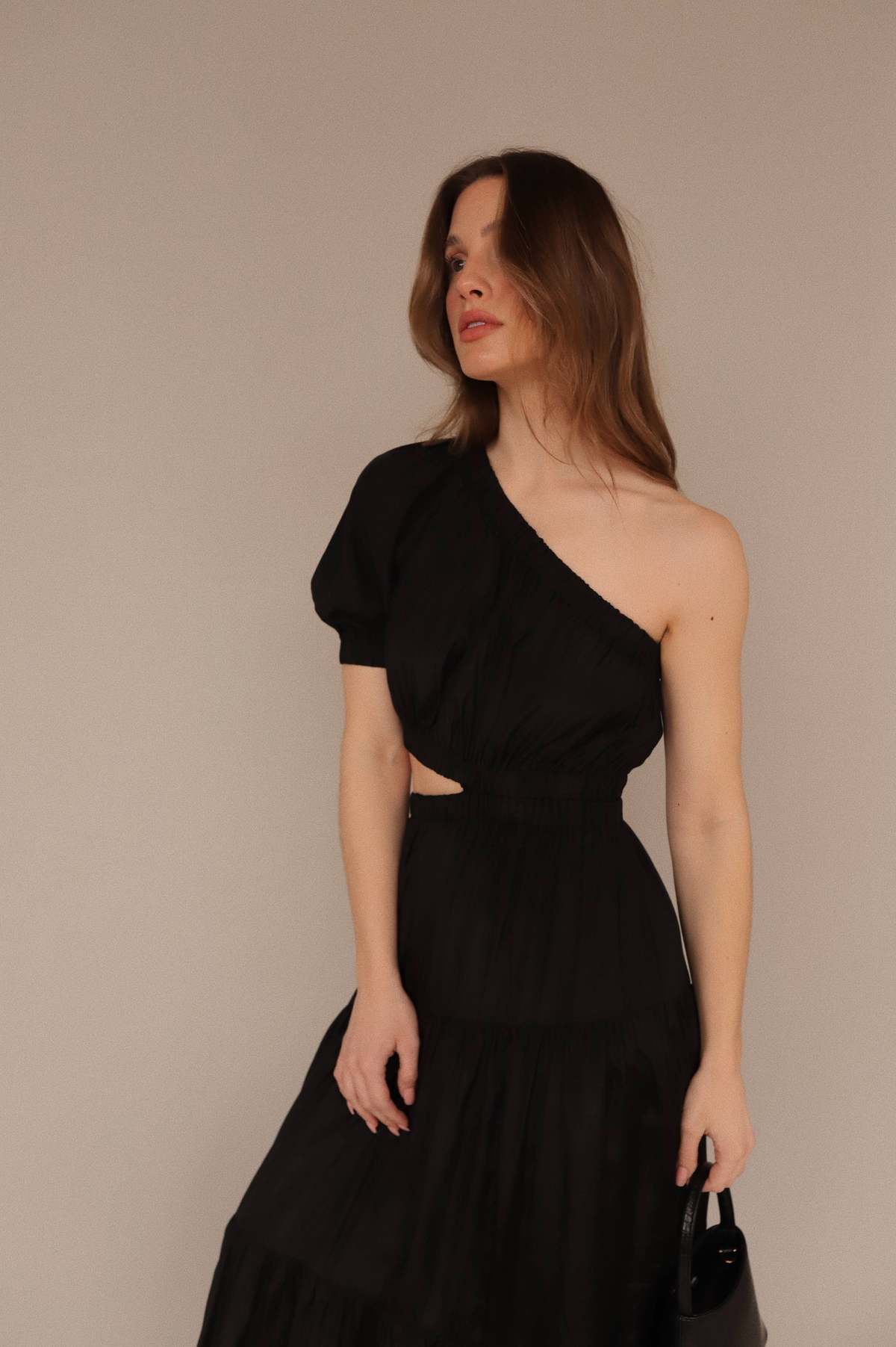 Moon River One Shoulder Cut Out Midi Dress - Black | Garmentory