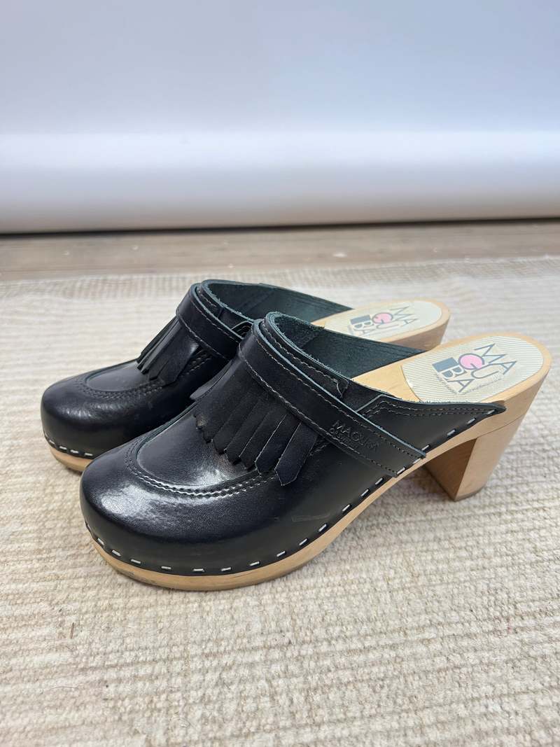 MAGUBA Clogs - Black
