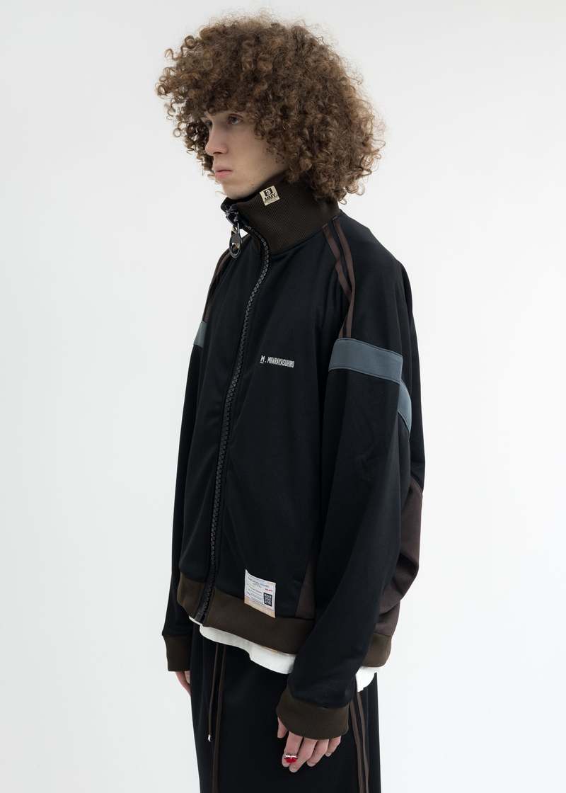 【mihara yasuhiro】Wide Back Track Jacket 全２色 Mihara Yasuhiro Wide Back Track Jacket - Black | Garmentory