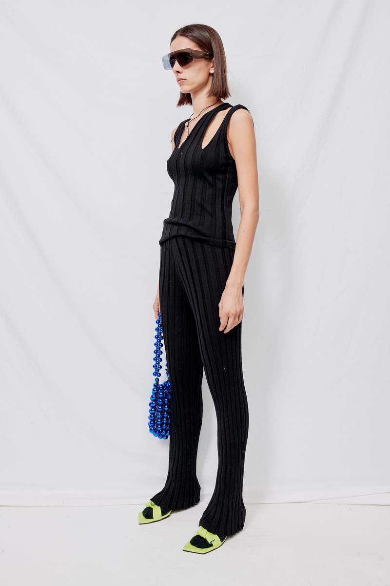ニット　タンクトップ Adler baserange Baserange Adler Tank Top - black | Garmentory