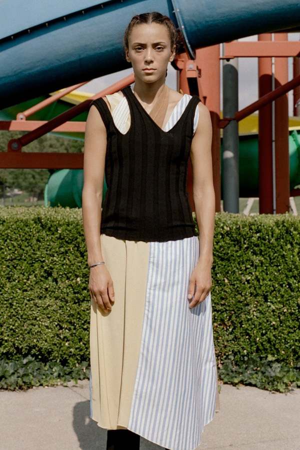 新品 ベースレンジ Baserange Adler Tank Top トップス Baserange Adler Tank Top - black | Garmentory