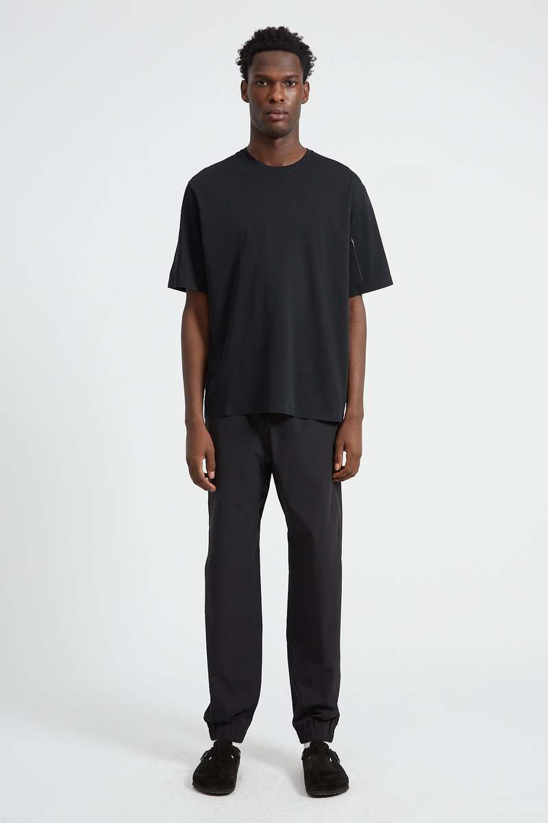 VEILANCE Ionic Pocket Tee - Black | Garmentory