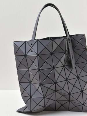 BAO BAO ISSEY MIYAKE LUCENT MATTE (6*6)_14 - CHARCOAL GRAY