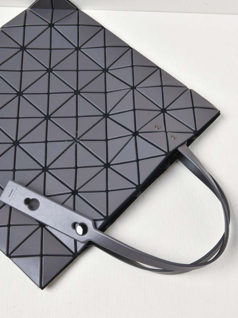 BAO BAO ISSEY MIYAKE LUCENT MATTE (6*6)_14 - CHARCOAL GRAY