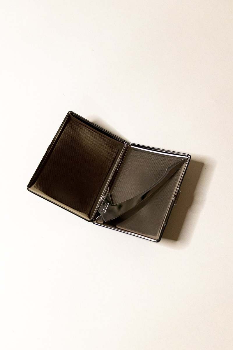 tsubota cigarette case Tsubota Pearl cosmos cigarette case - black