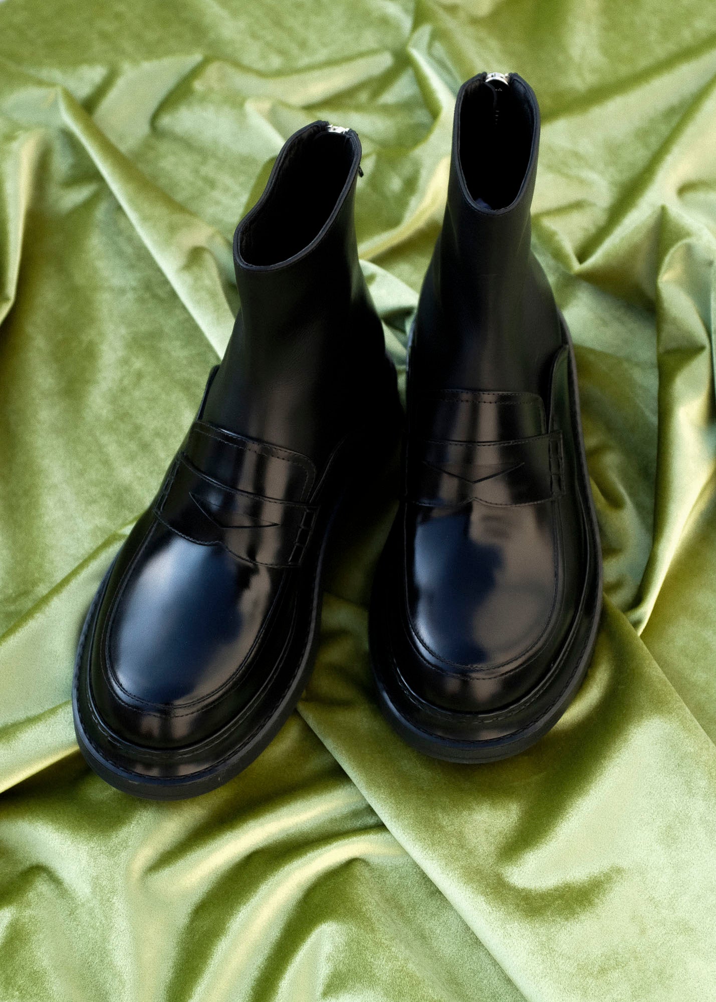 靴 LOEWE FRINGED HIGHTOP LOAFER Loewe High Top Loafer mit Fransen in Gelb | SECONDELLA