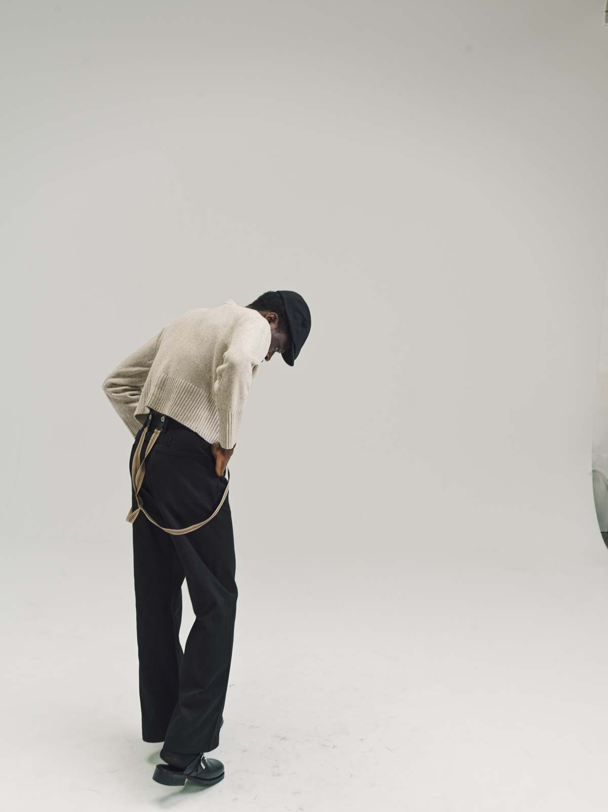 Taiga Takahashi タイガタカハシ　LOT.505 ニット　ネイビー 中古・古着通販】Taiga Takahashi (タイガ タカハシ) V-NECK