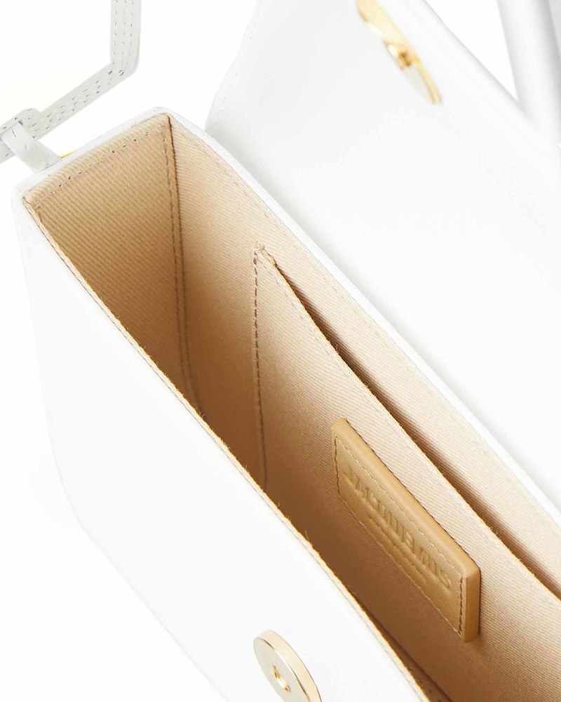 JACQUEMUS★Le Carinu レザー ショルダーバッグ ホワイト 鞄 Jacquemus Le Chiquito Crossbody Bag