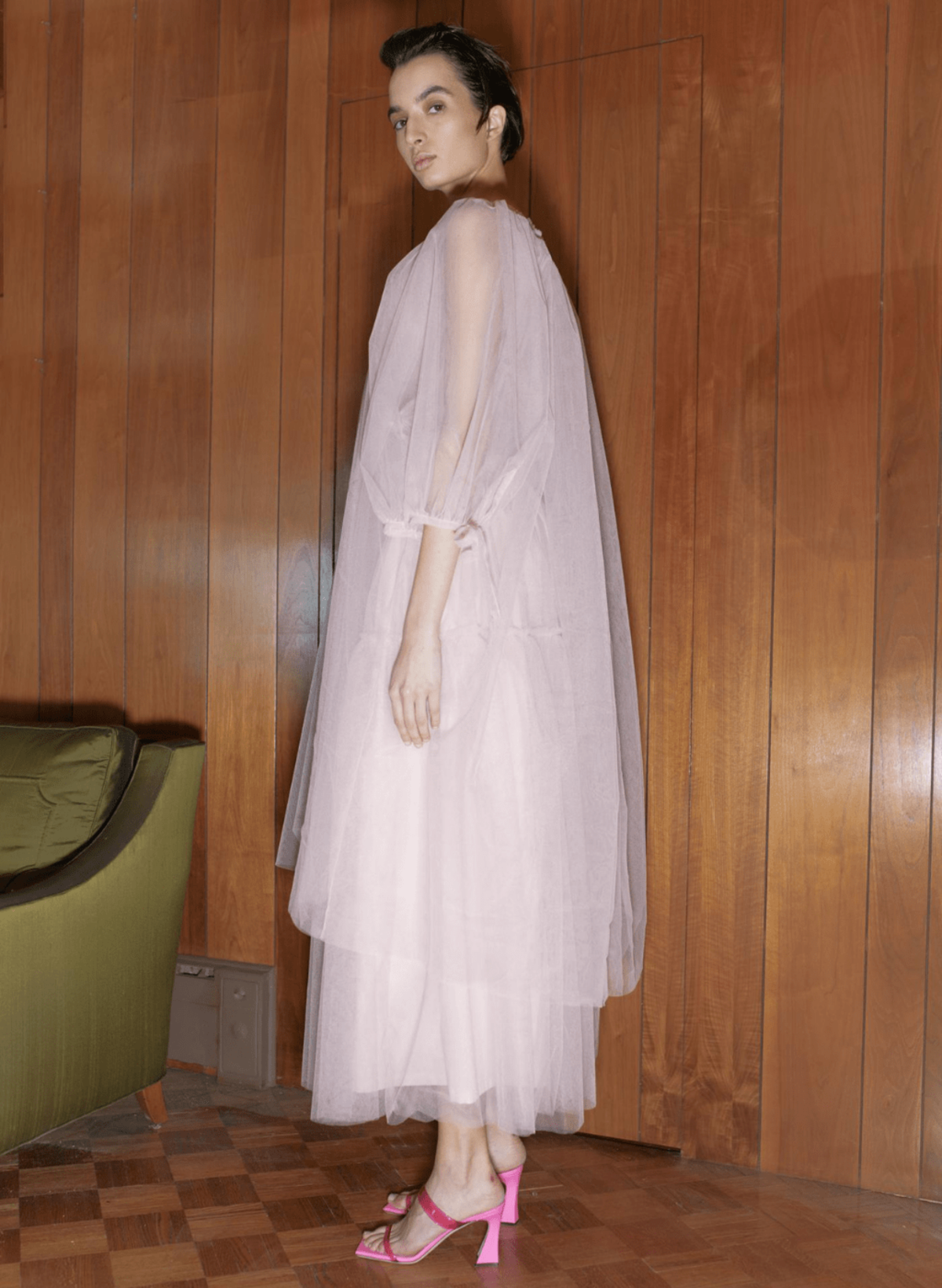 eliza faulkner pink tulle dress Just a bunch of Eliza Girls, living in our Eliza World : 1) @_eliza_isabel_ in the Mara Coat and Lavoy Pant in Grey, Wren Shirt in White, and Loulou top in