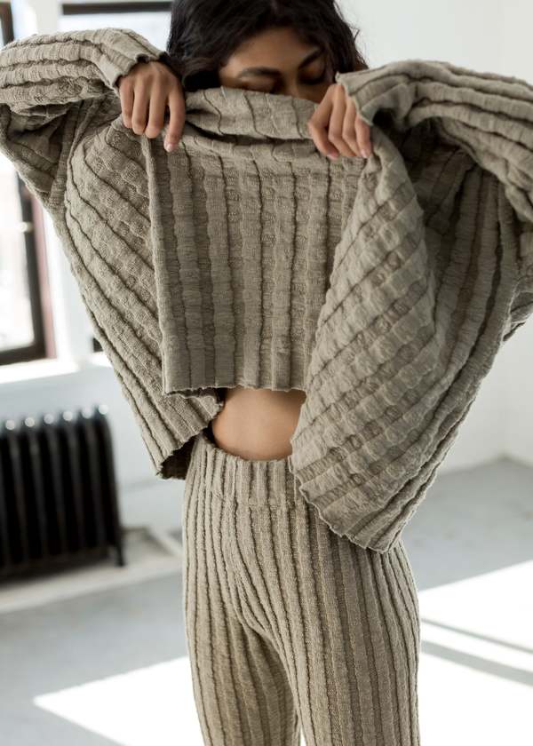 L'Appartement ☆ MANOOGIAN RIB KNIT Lauren Manoogian Rib Boucle Pullover in Oyster | Santa Fe Dry