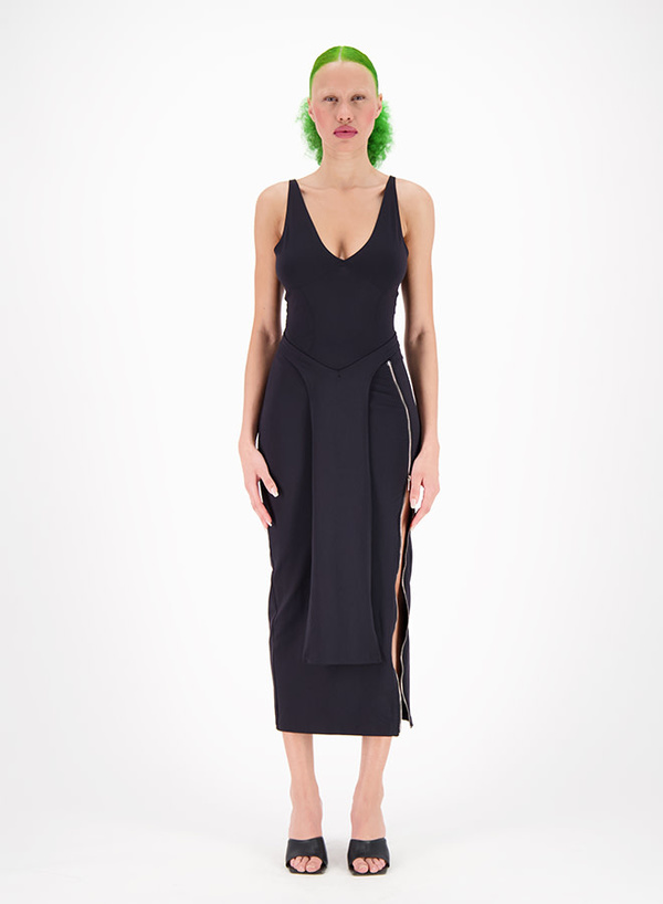 WEINSANTO Fitted Panel side zip Dress - Black WEINSANTO Fitted Panel side zip Dress - Black