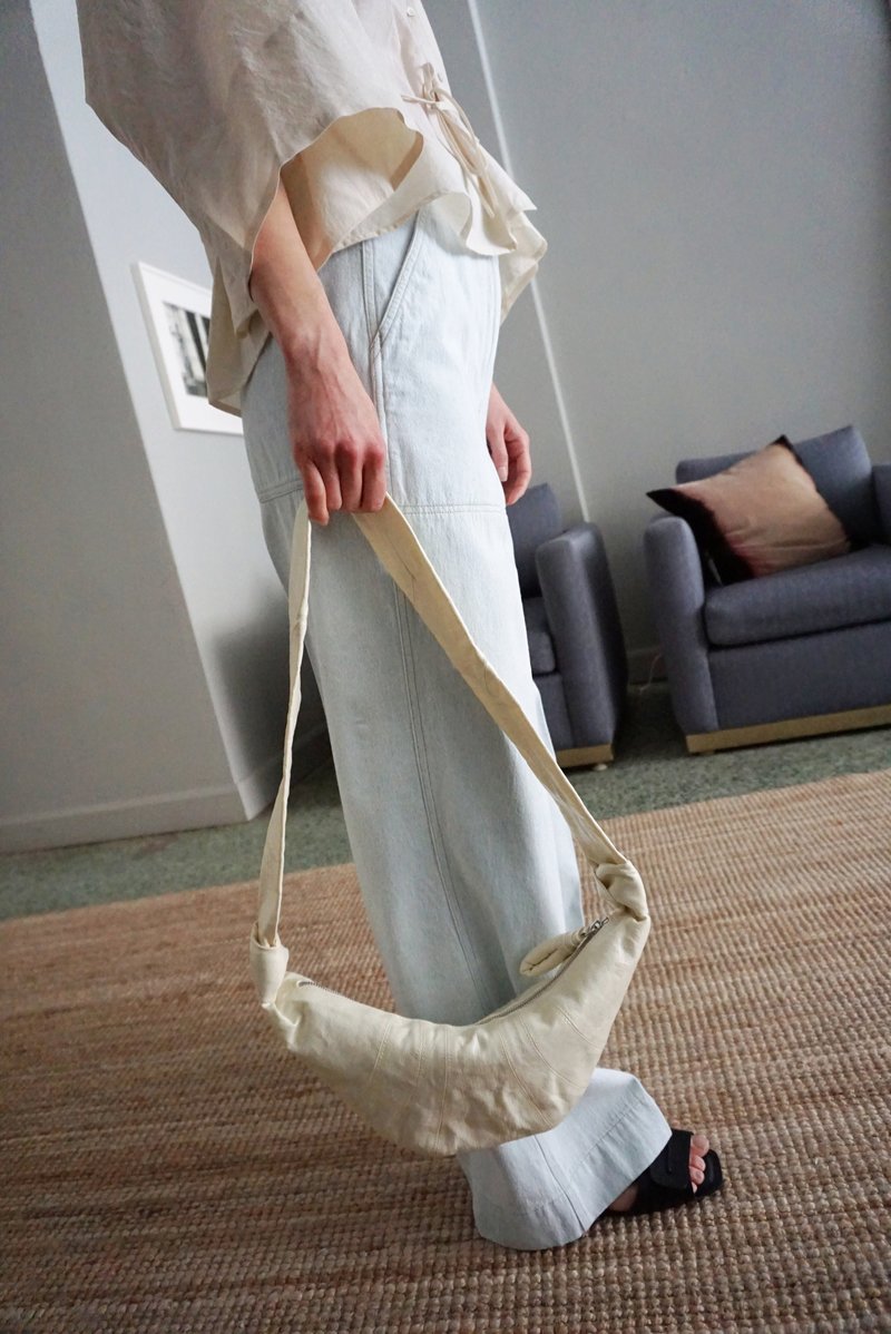 Lemaire small croissant bag　ホワイト Lemaire Off-White Small Croissant Bag Lemaire